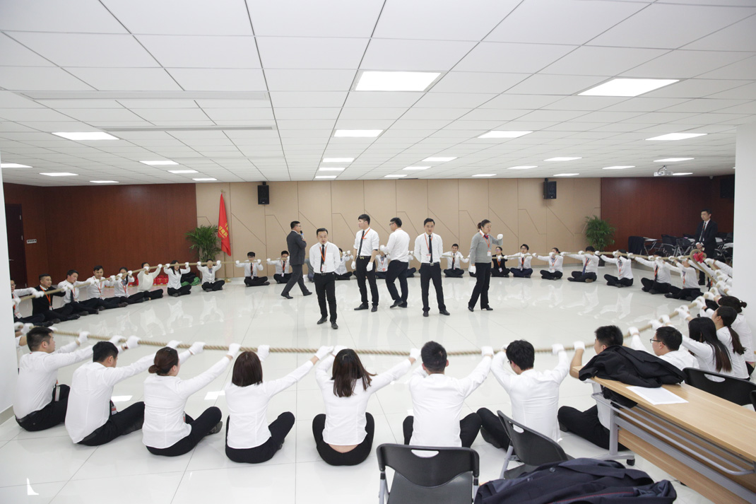 八年磨礪，劍指17——科恩電器2017年誓師大會(huì)隆重舉行